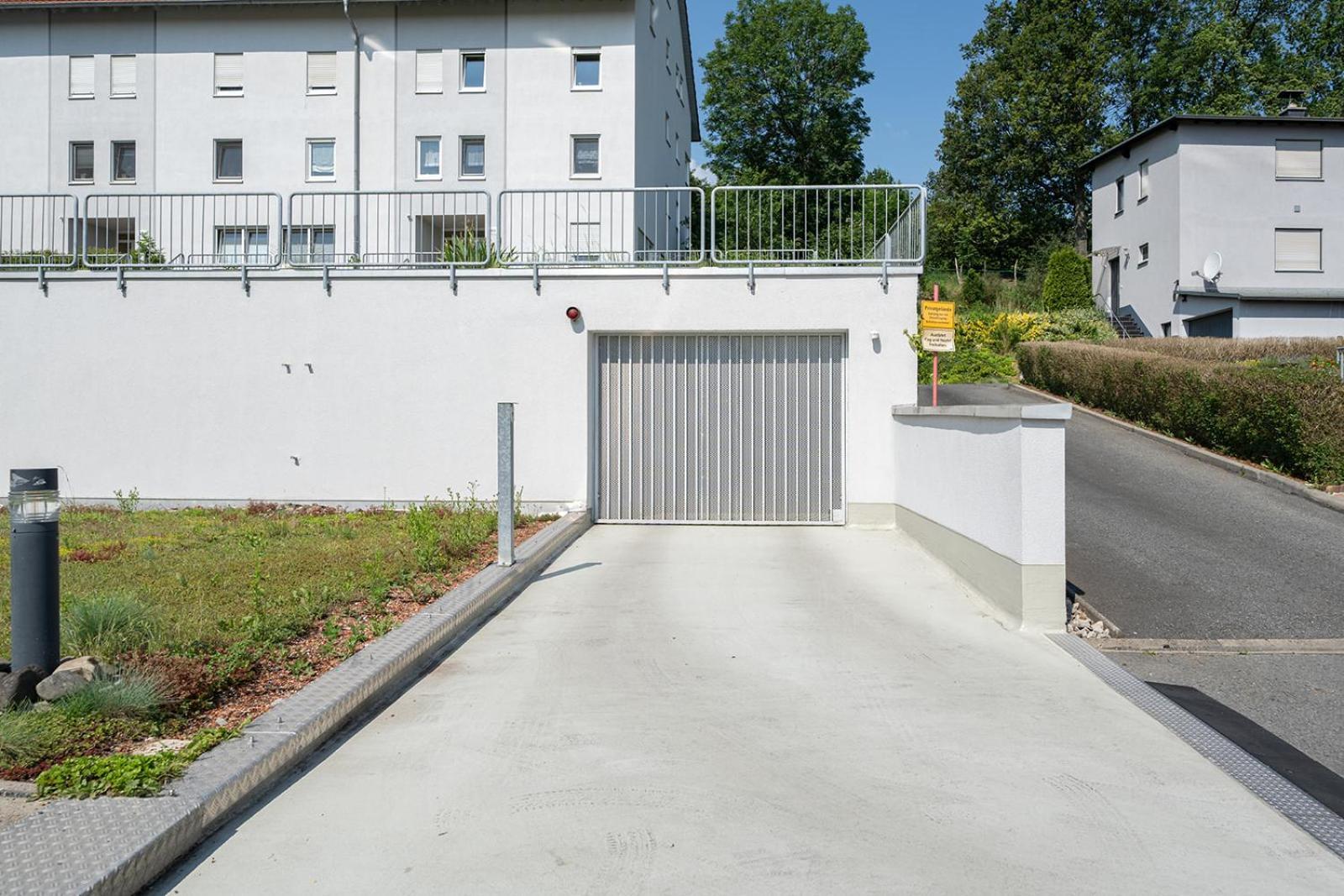 Benville - Modern - Familie - Terrasse * Pirna